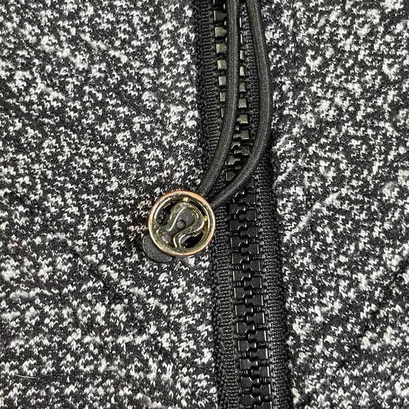 Lululemon Be Present Full Zip Cowl Neck Jacket Womens 6 - Picture 6 of 11